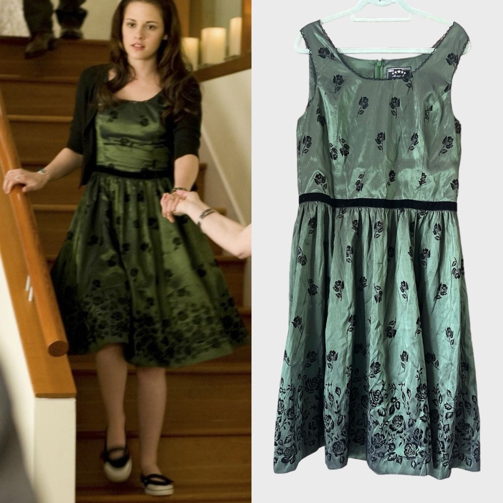 NECA Bella Swan Twilight New Moon Birthday Dress